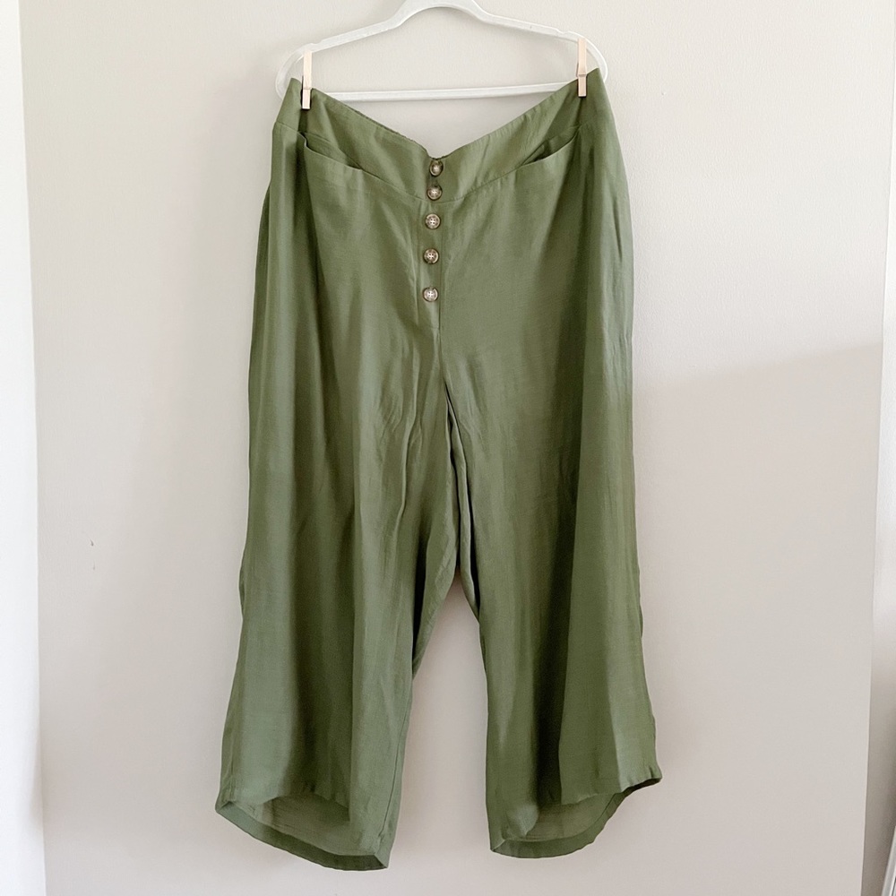 Green Wide Leg Pants